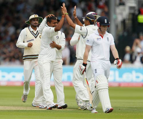 लार्डस टेस्‍ट, दूसरा दिन: पीटरसन का दोहरा शतक