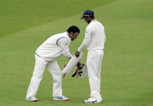 लार्डस टेस्‍ट, दूसरा दिन: पीटरसन का दोहरा शतक