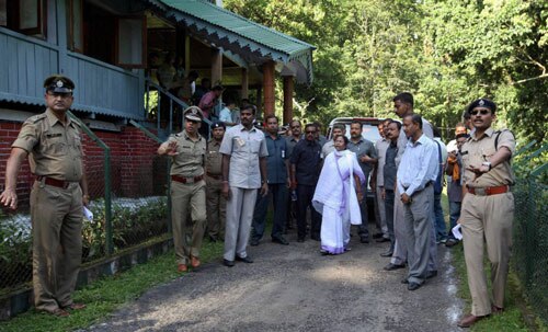 17 जुलाई 2011: तस्‍वीरों में देखें दिनभर की बड़ी खबरें  । पढ़ें