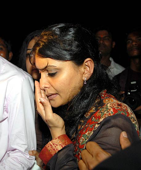 मारिया की प्रेस कांफ्रेस में जमकर हुआ हंगामा...