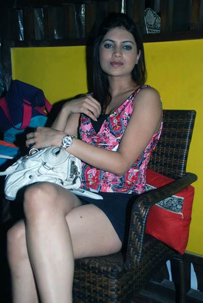 फैशन की जंग में नुमाइश के तीर... | 'सविता भाभी' के जलवे 