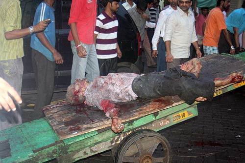 देखें विस्‍फोट के बाद मुंबई का क्या है हाल |  मुंबई ब्‍लास्‍ट