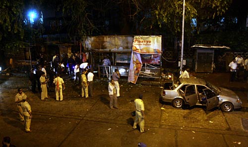 देखें विस्‍फोट के बाद मुंबई का क्या है हाल |  मुंबई ब्‍लास्‍ट