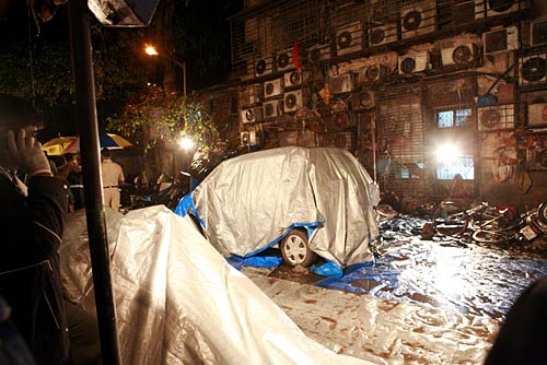 देखें विस्‍फोट के बाद मुंबई का क्या है हाल |  मुंबई ब्‍लास्‍ट