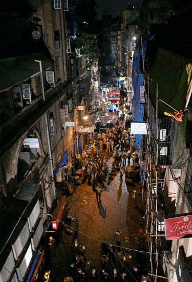 देखें विस्‍फोट के बाद मुंबई का क्या है हाल |  मुंबई ब्‍लास्‍ट