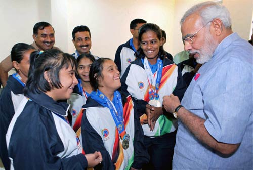 22 जुलाई 2011: तस्‍वीरों में दिनभर की बड़ी खबरें | 