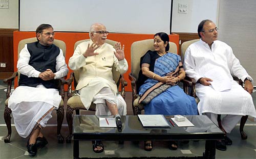 2 जुलाई 2011: तस्‍वीरों में देखें दिनभर की बड़ी खबरें