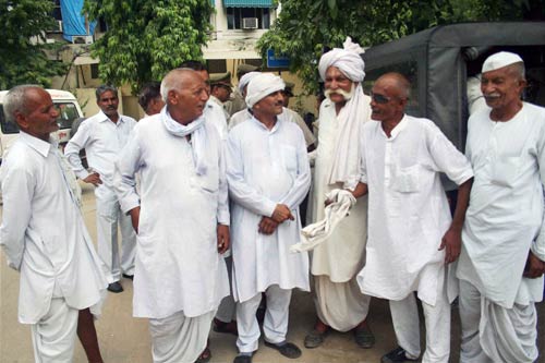 30 जुलाई 2011: तस्‍वीरों में देखें दिनभर की बड़ी खबरें | पढ़ें