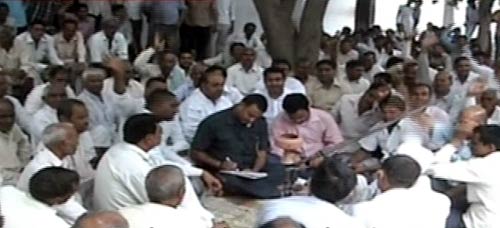 क्यों टेंशन बना है नोएडा एक्सटेंशन