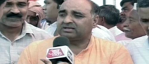 क्यों टेंशन बना है नोएडा एक्सटेंशन