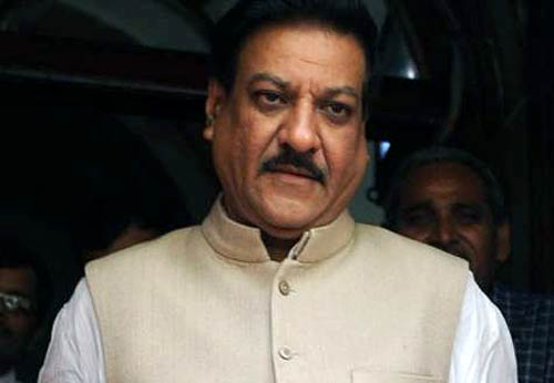 15 जुलाई 2011: तस्‍वीरों में दिनभर की खबरें