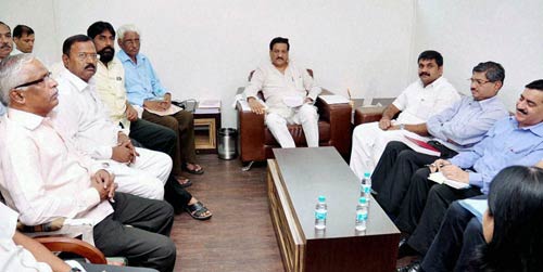 30 जुलाई 2011: तस्‍वीरों में देखें दिनभर की बड़ी खबरें | पढ़ें