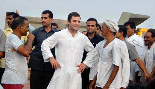 राहुल की 'पदयात्रा' की ताजा तस्‍वीरें । भट्टा में भड़की आग