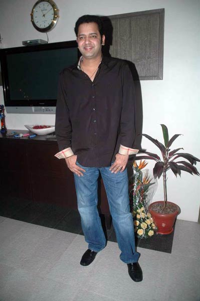 राहुल-डिम्‍पी की पार्टी में धमाल । मान्यता की पार्टी