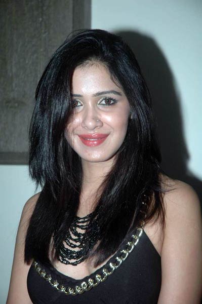 राहुल-डिम्‍पी की पार्टी में धमाल । मान्यता की पार्टी