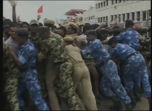 तस्‍वीरों में जगन्‍नाथ यात्रा की धूम । तस्‍वीरें अमरनाथ यात्रा की