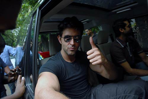 रोड शो पर ‘जिंदगी ना मिलेगी...’ की टीम । 'कैट-फरहान-अभय'