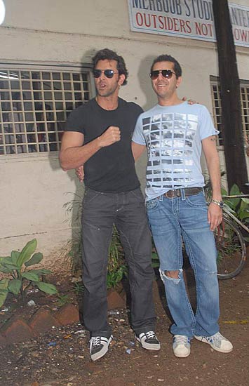 रोड शो पर ‘जिंदगी ना मिलेगी...’ की टीम । 'कैट-फरहान-अभय'