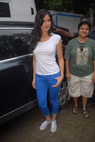 रोड शो पर ‘जिंदगी ना मिलेगी...’ की टीम । 'कैट-फरहान-अभय'