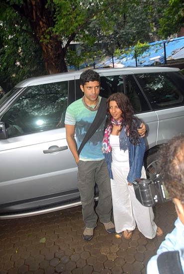 रोड शो पर ‘जिंदगी ना मिलेगी...’ की टीम । 'कैट-फरहान-अभय'