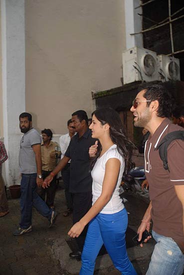 रोड शो पर ‘जिंदगी ना मिलेगी...’ की टीम । 'कैट-फरहान-अभय'