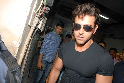 रोड शो पर ‘जिंदगी ना मिलेगी...’ की टीम । 'कैट-फरहान-अभय'