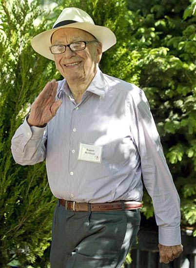 12 जुलाई 2011: तस्‍वीरों में दिनभर की खबरें