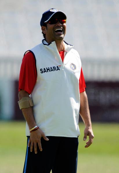 18 जुलाई 2011: तस्‍वीरों में दिनभर की बड़ी खबरें  | पढ़ें