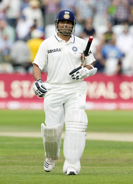 30 जुलाई 2011: तस्‍वीरों में देखें दिनभर की बड़ी खबरें | पढ़ें