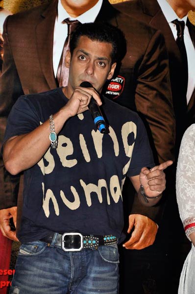 सलमान की फिल्‍म 'बॉडीगार्ड' का फर्स्‍ट लुक का लॉन्‍च