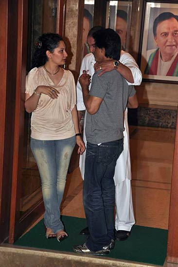 मुन्ना भाई की ‘बादशाह’ पार्टी । मान्यता की पार्टी में सल्‍लू