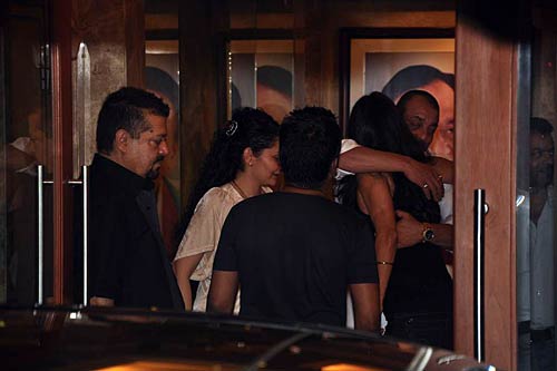 मुन्ना भाई की ‘बादशाह’ पार्टी । मान्यता की पार्टी में सल्‍लू