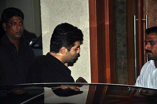 मुन्ना भाई की ‘बादशाह’ पार्टी । मान्यता की पार्टी में सल्‍लू