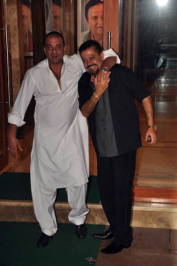 मुन्ना भाई की ‘बादशाह’ पार्टी । मान्यता की पार्टी में सल्‍लू