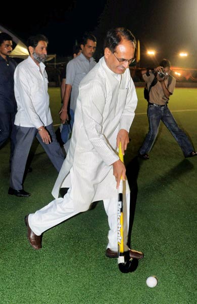 20 जुलाई 2011: तस्‍वीरों में दिनभर की बड़ी खबरें  | पढ़ें