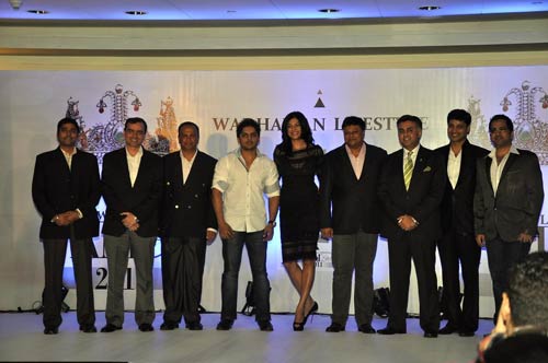 मिस यूनिवर्स की तैयारी करा रहीं सुष्मिता सेन