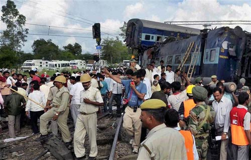 देखें कैसे कालका मेल बनी मौत एक्‍सप्रेस |  वीडियो देखें