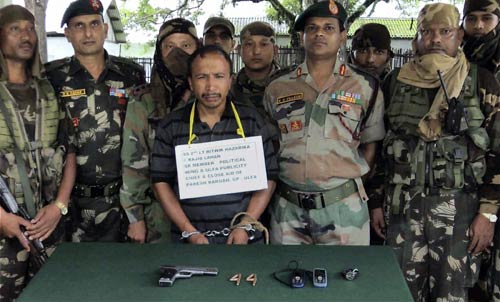 26 जुलाई 2011: तस्‍वीरों में देखें दिनभर की बड़ी खबरें | पढ़ें