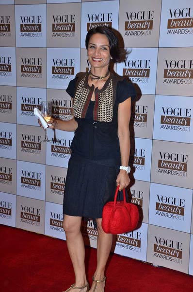 वोग ब्यूटी अवार्ड-2011 समारोह | देखो-देखो... ये है जलवा