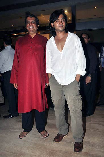 'आरक्षण' के प्रीमियर की तस्वीरें | दीपिका के जलवे