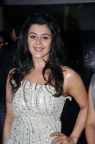 'आरक्षण' के प्रीमियर की तस्वीरें | दीपिका के जलवे