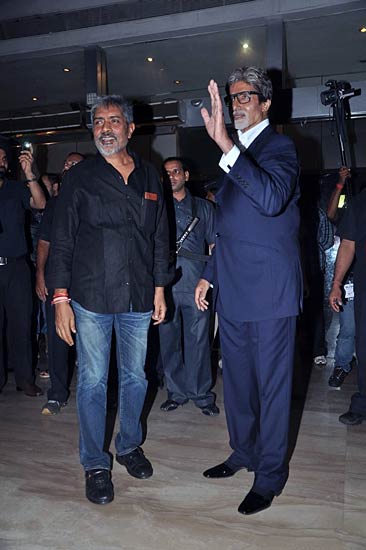 तस्‍वीरों में बीते सप्‍ताह बॉलीवुड की हलचल । बॉलीवुड हसीनाएं