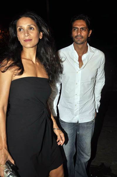 लाल परियों से रोशन अभिषेक का बर्थडे | बॉलीवुड की परियां