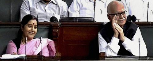 10 अगस्त 2011: तस्वीरों में देखें दिनभर की बड़ी खबरें  | पढ़ें