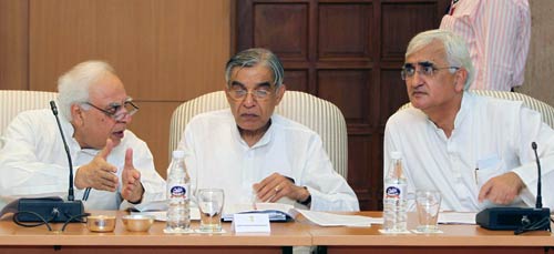 सर्वदलीय बैठक में जनलोकपाल पर नहीं बनी सहमति