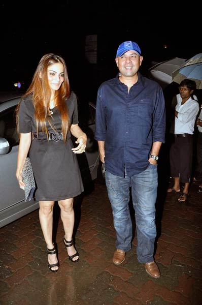 देखें सलमान की बहन की बर्थडे पार्टी । मान्यता की पार्टी