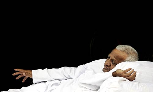 अन्‍ना अपनी कुछ जुदा अदाओं के साथ... | आपकी भेजी तस्‍वीरें