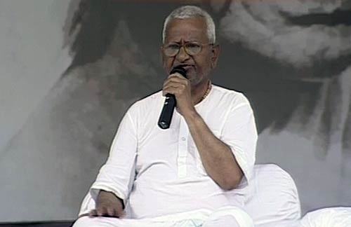 अन्‍ना की हुंकार, लोगों को मिले सही आजादी