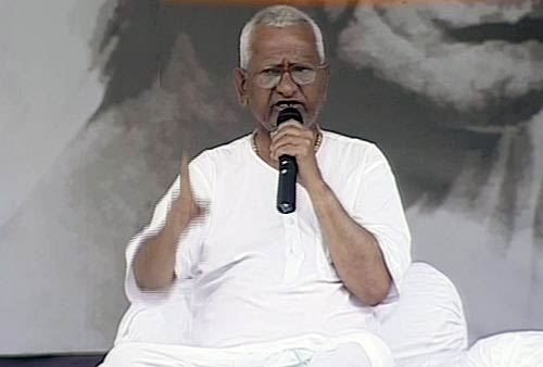 अन्‍ना की हुंकार, लोगों को मिले सही आजादी