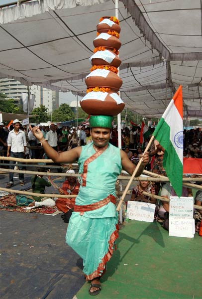 अन्‍ना लहर में झूम रहा भारत... | मैं भी अन्‍ना, तू भी अन्‍ना